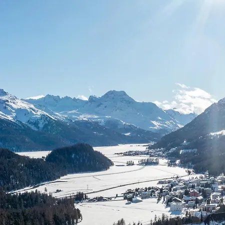 Cosy Facing Piz Rosatsch With Efireplace, Pool & Sauna Apartment