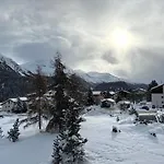 Cosy Facing Piz Rosatsch Διαμέρισμα *