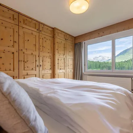 Cosy Facing Piz Rosatsch With Efireplace, Pool & Sauna Daire Saint-Moritz