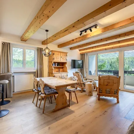 Cosy Facing Piz Rosatsch With Efireplace, Pool & Sauna Saint-Moritz