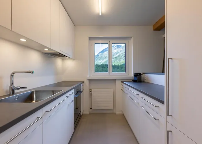 Cosy Facing Piz Rosatsch Appartement *